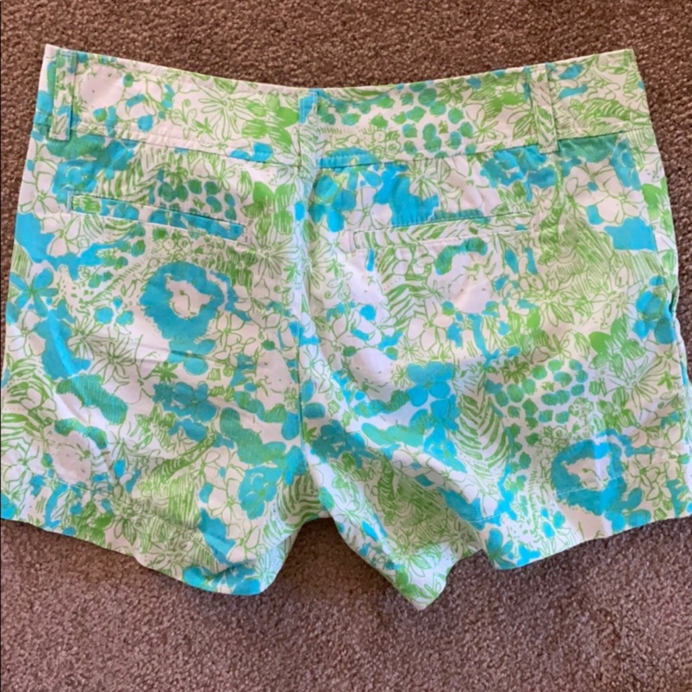 Lilly Pulitzer Jungle Shorts - Picture 3 of 4